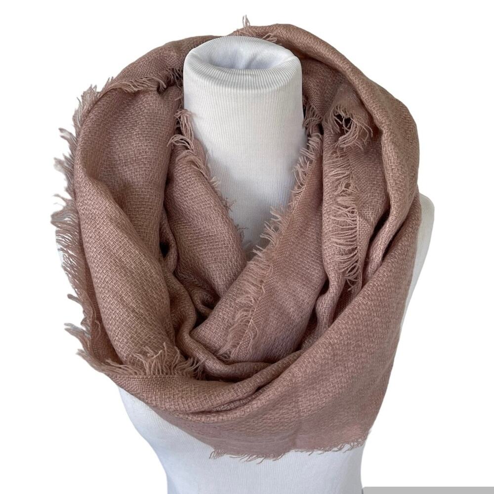 NWT Charlotte Russe Light Dusty Pink Fringe Infinity Scarf